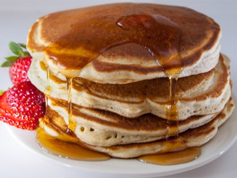 Pancake proteici: ricetta con albumi e avena